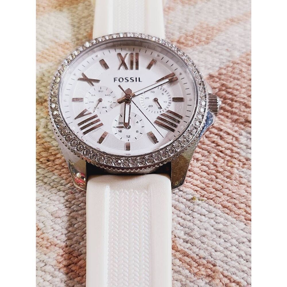 Fossil Cecile Silver Tone 42mm Women’s Watch Rhinestone Bezel Pearl Band